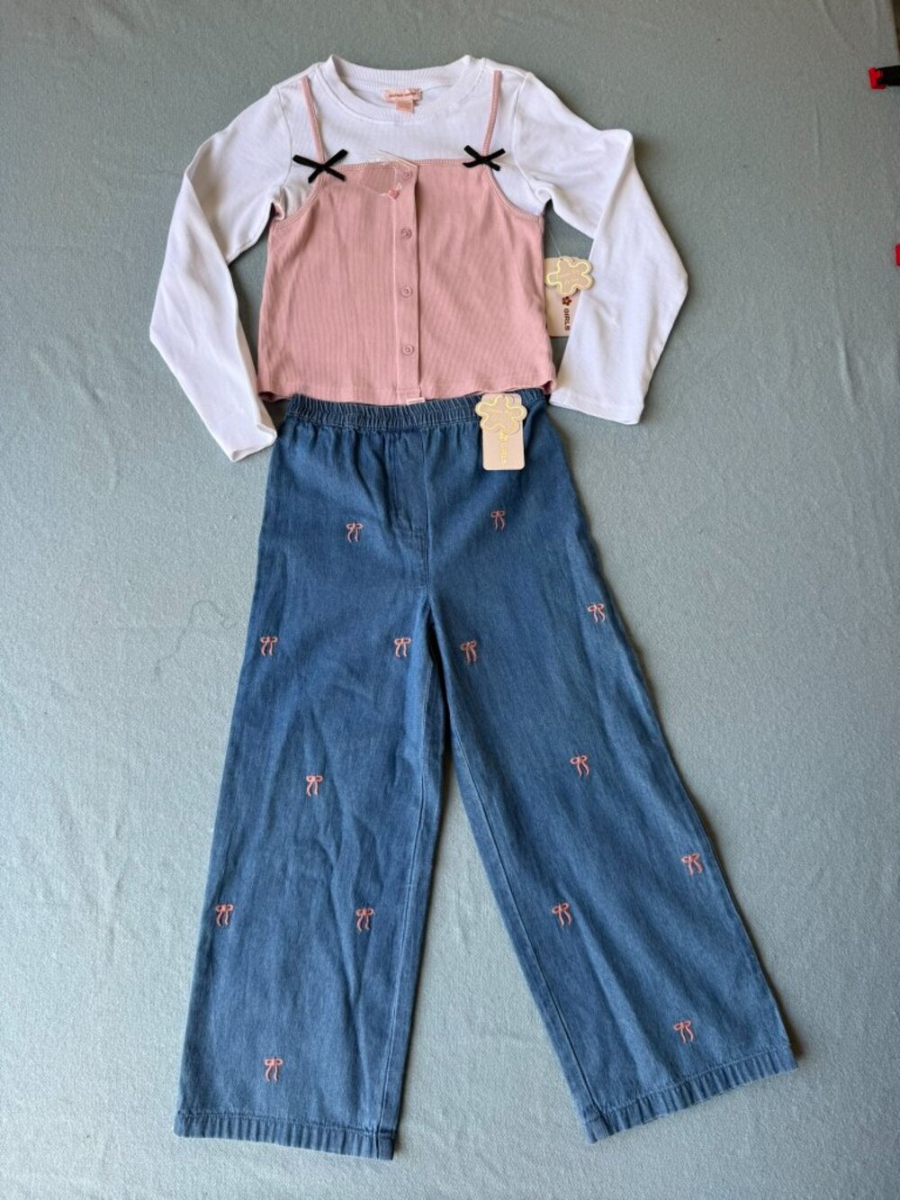 Japna Girls Long sleeve jean set with bows Girls size 7/8 NWT
